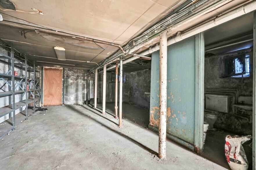 More Photos Of 45-14 48th St, Woodside Office Residential For Sale