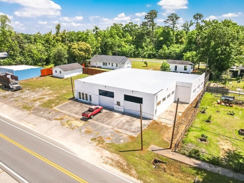 Primary Photo Of 16493 SE Main St, Blountstown Warehouse For Lease