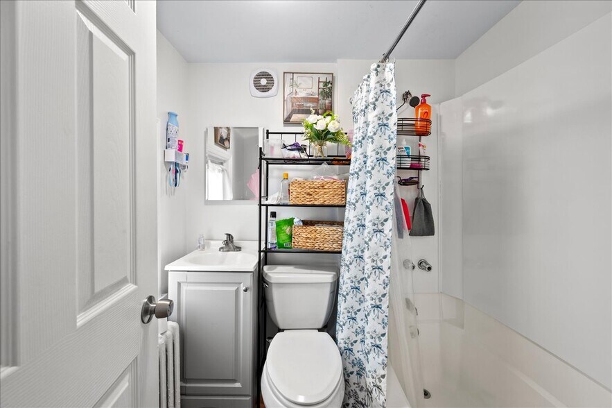 More Photos Of 114 Ferris Ave, White Plains Multifamily For Sale