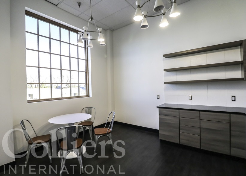 More Photos Of 201-205 Shoshone St N, Twin Falls Loft Creative Space For Sale