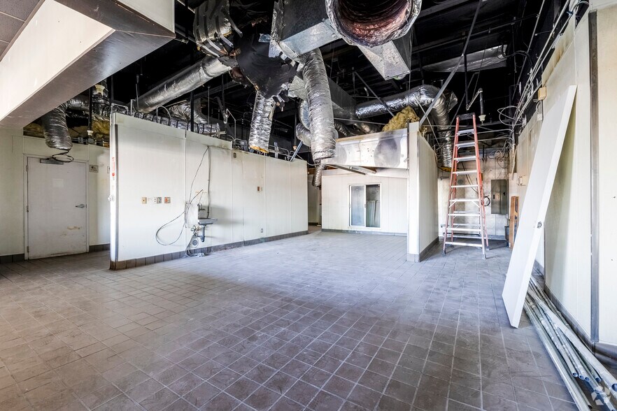 Photo of 1st Floor Ste 985-3