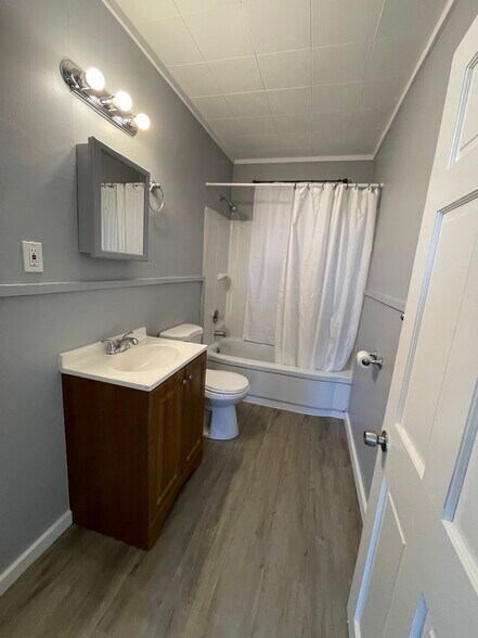 More Photos Of 66 Orange St, Manchester Apartments For Sale