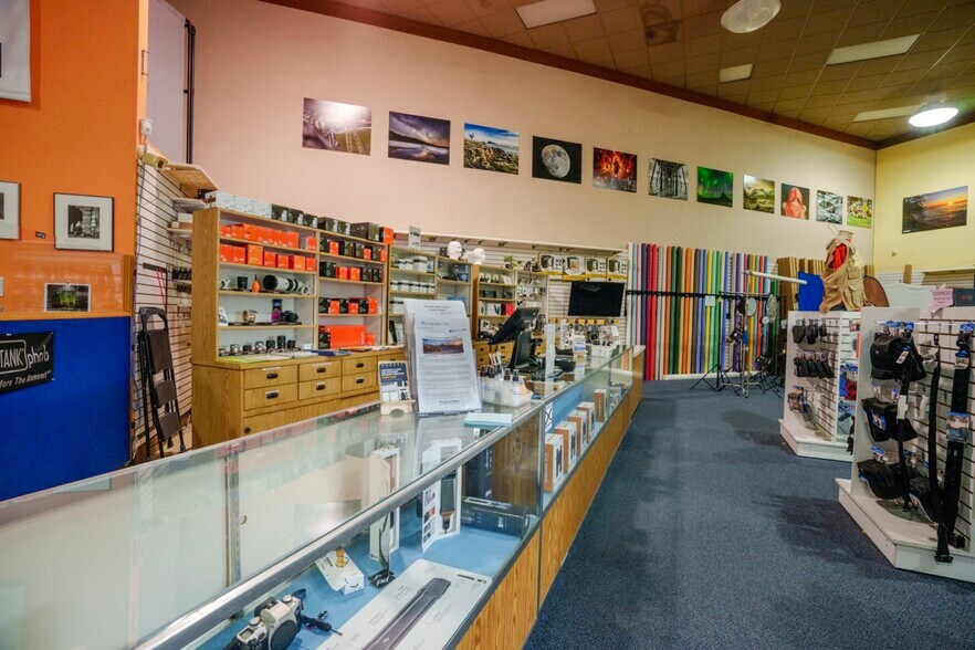 More Photos Of 1600 Winchester Blvd, Campbell Freestanding For Sale