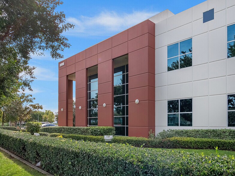 More Photos Of 8900 Research Dr, Irvine Research And Development For Lease