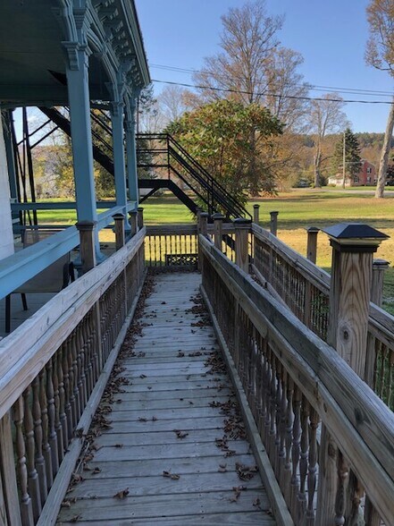 More Photos Of 8196 Green Rd, Hubbardsville Apartments For Sale