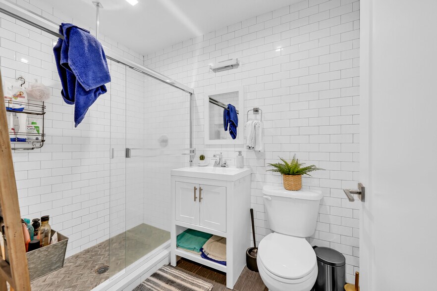 More Photos Of 252 W 132nd St, New York Apartments For Sale