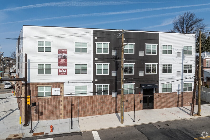More Photos Of 451 Rhawn St, Philadelphia Apartments For Lease