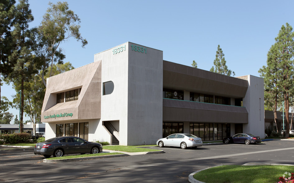 Primary Photo Of 18331 Gridley Rd, Cerritos Medical For Lease