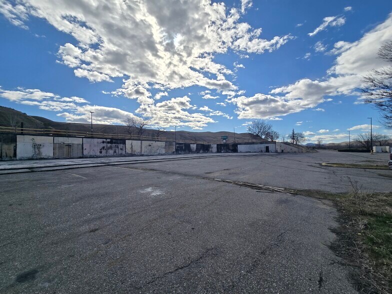 More Photos Of 11 Apple Way rd, Okanogan Land For Sale
