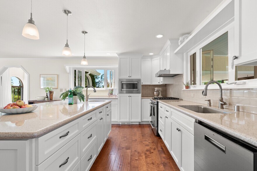 More Photos Of 7919 Empire Grade, Santa Cruz Multifamily For Sale
