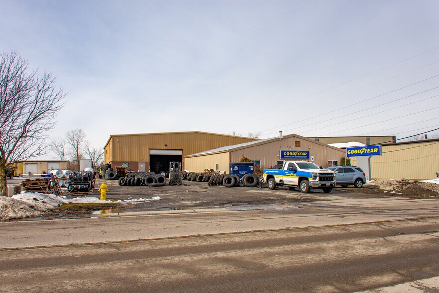 More Photos Of 54 Ransier Dr, West Seneca Warehouse For Sale