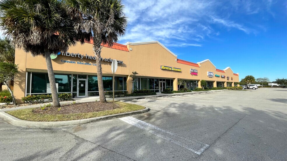 More Photos Of 10921-10941 S US 1 Hwy, Port Saint Lucie Storefront For Lease