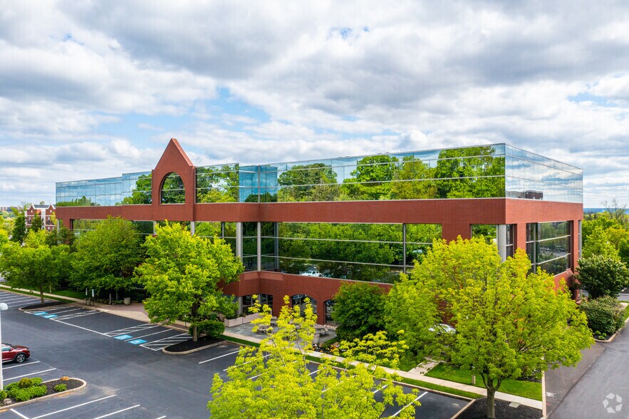 More Photos Of 301 E Germantown Pike, East Norriton Township Unknown For Lease