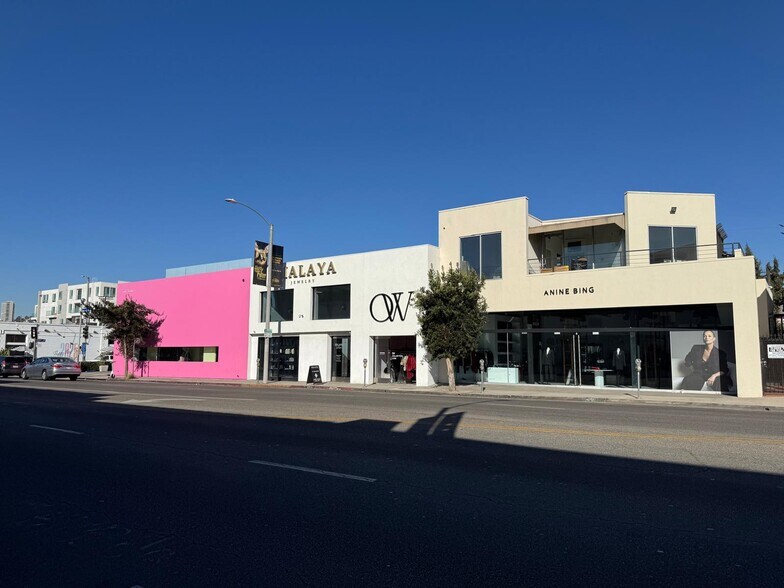 More Photos Of 8215 Melrose Ave, Los Angeles Storefront For Lease