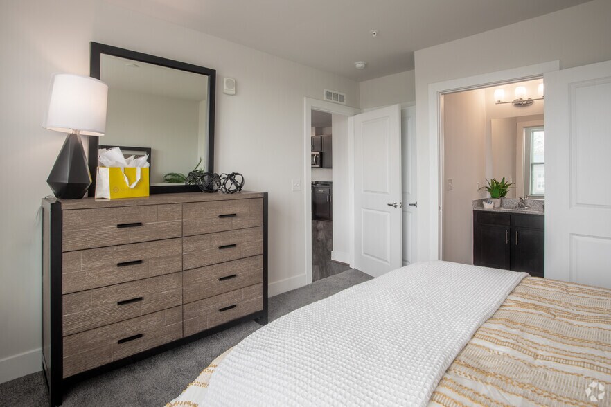 More Photos Of 2150 Bond St, Charlottesville Apartments For Lease