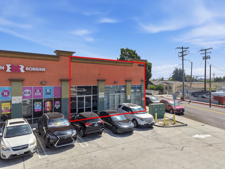 Primary Photo Of 10930 Long Beach Blvd, Lynwood Storefront For Lease
