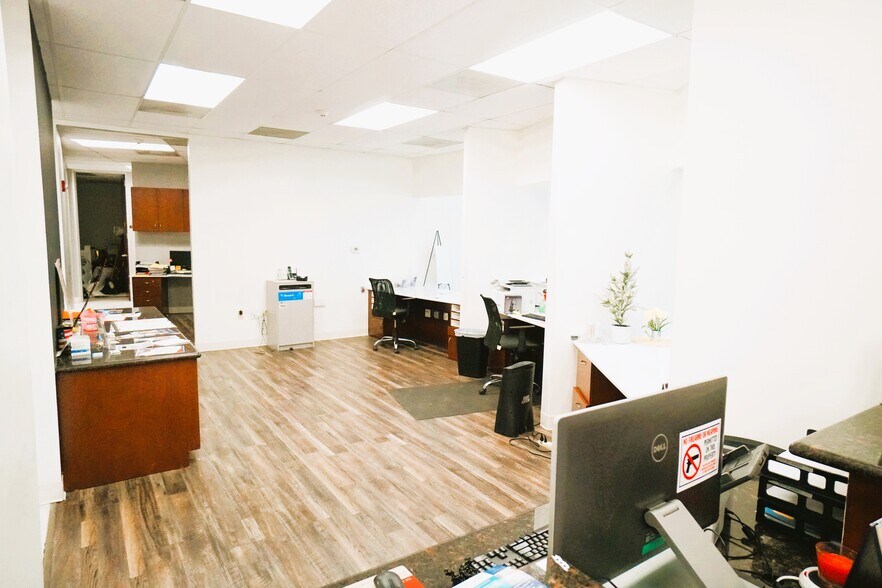 More Photos Of 4825 Almeda Rd, Houston Medical For Lease