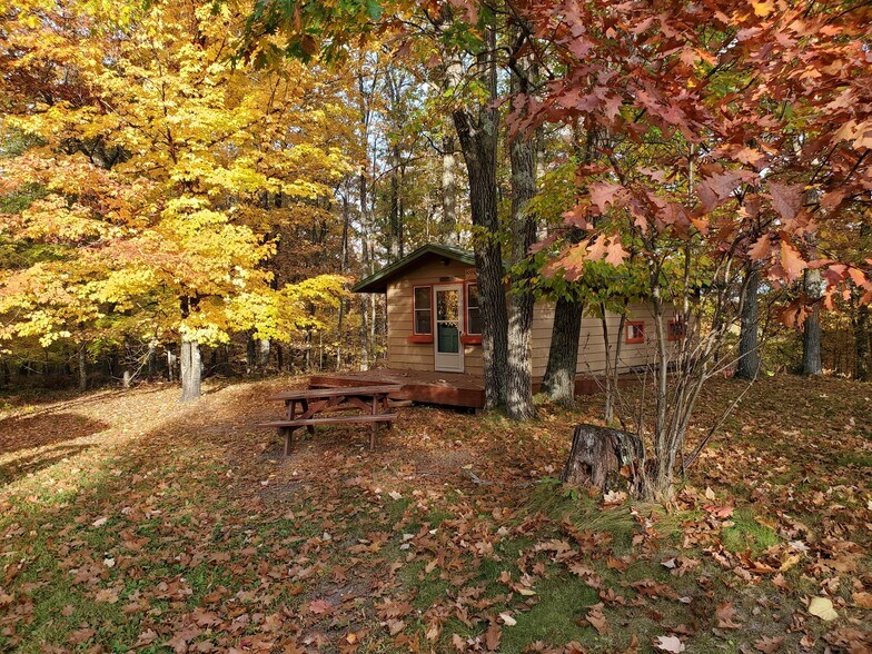 More Photos Of 26001 Heinz Rd, Willow River Specialty For Sale