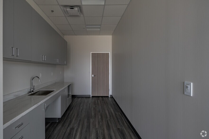 Photo of 1st Floor Ste Bldg 4