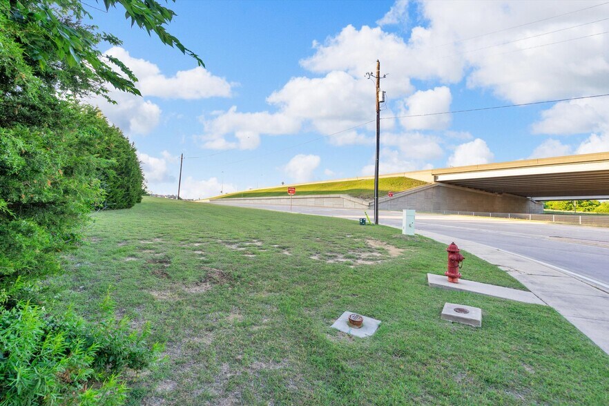 More Photos Of 901 NW 19th St, Grand Prairie Land For Sale