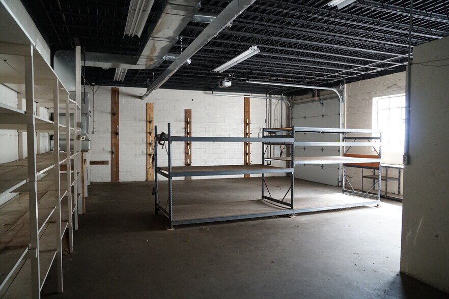 More Photos Of 98 Mcneilly Rd, Pittsburgh Warehouse For Sale