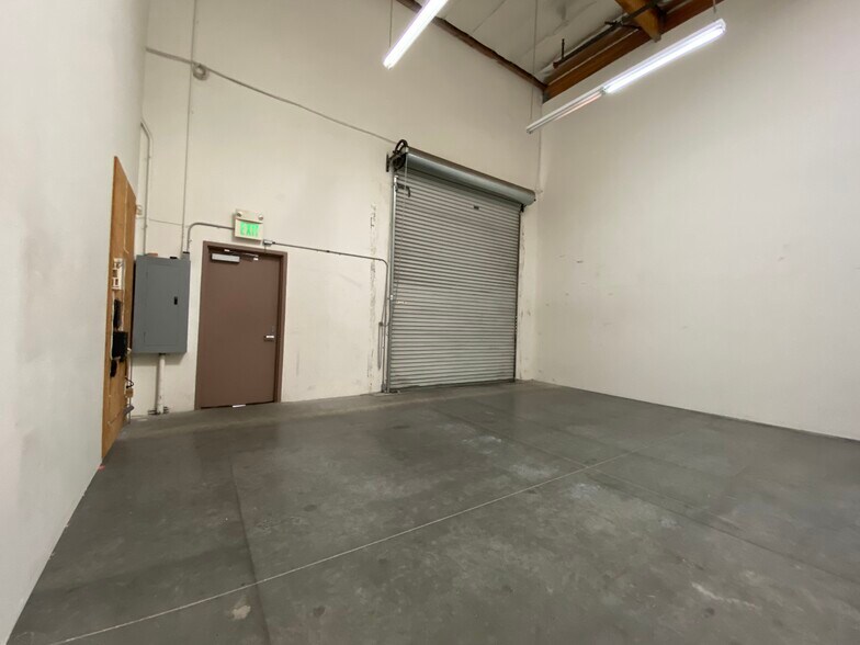 More Photos Of 13641 Central Ave, Chino Unknown For Lease