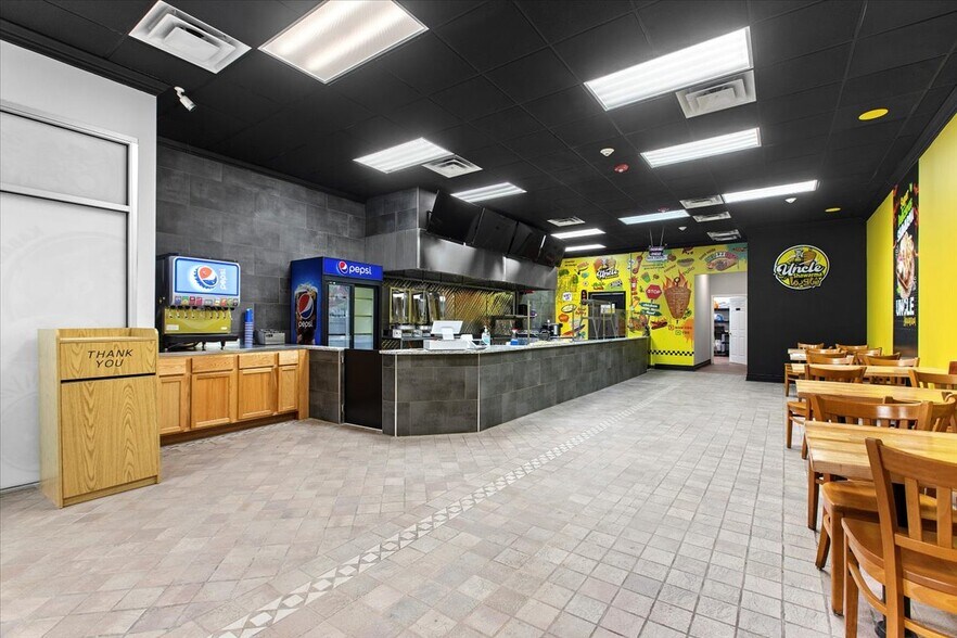 More Photos Of 6310-6312 Cermak Rd, Berwyn Restaurant For Sale