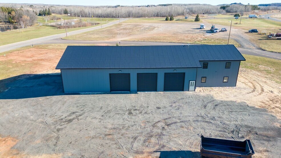 More Photos Of 126 Iron Dr, Chisholm Industrial For Sale
