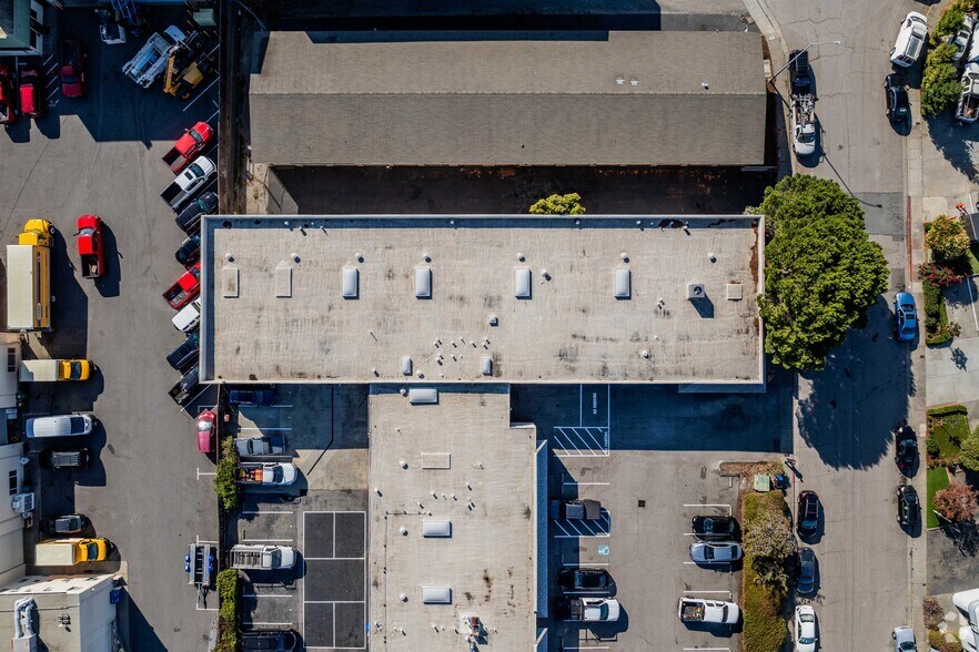 More Photos Of 21 Golden Gate Dr, San Rafael Service For Lease