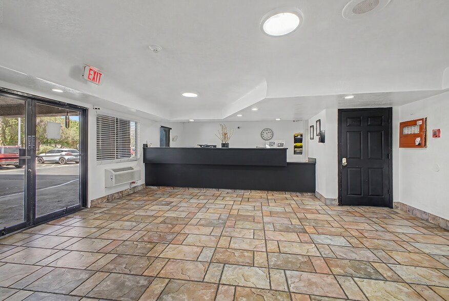 More Photos Of 1711 W Bell Rd, Phoenix Apartments For Sale