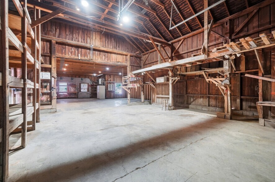 More Photos Of 8177 S Route 48, Maineville Office For Sale