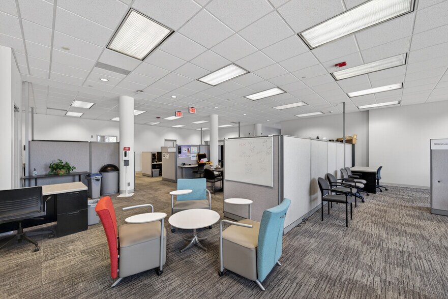 More Photos Of 5775 Moyer dr, Terre Haute Specialty For Sale