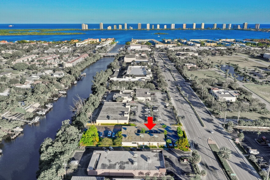 More Photos Of 429 Northlake Blvd, North Palm Beach Medical For Lease