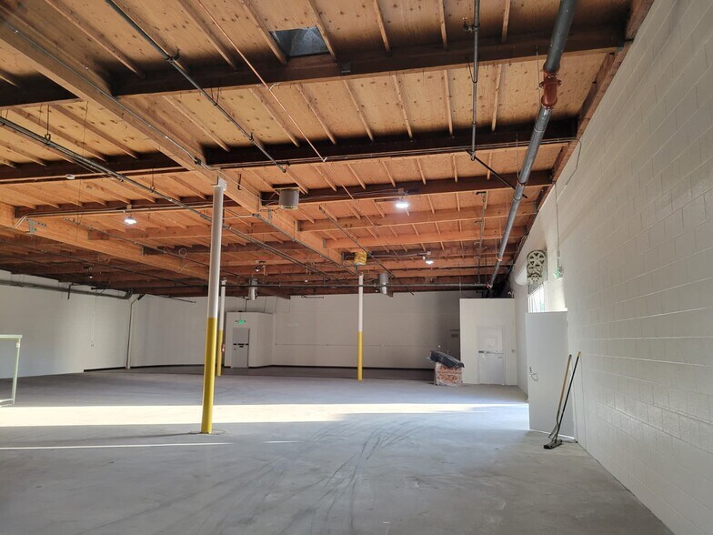 More Photos Of 417 Agostino Rd, San Gabriel Manufacturing For Sale