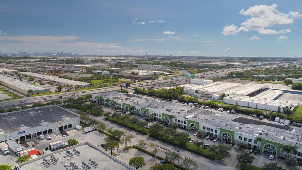 More Photos Of 7770 NW 46th St, Doral Warehouse For Sale