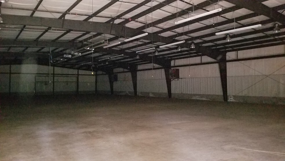 More Photos Of 3146 Grants Mill Rd W, Wallace Warehouse For Sale