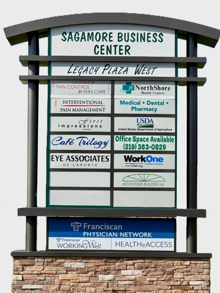 More Photos Of 300 Legacy Plz W, La Porte Medical For Lease