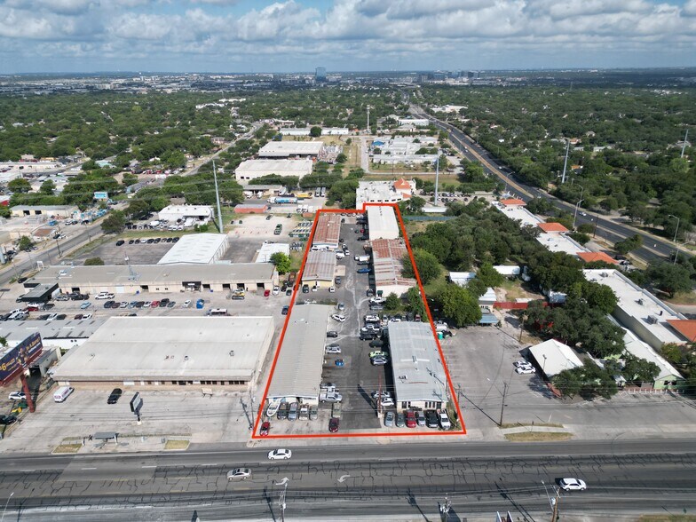 Primary Photo Of 11116 N Lamar Blvd, Austin Service For Sale