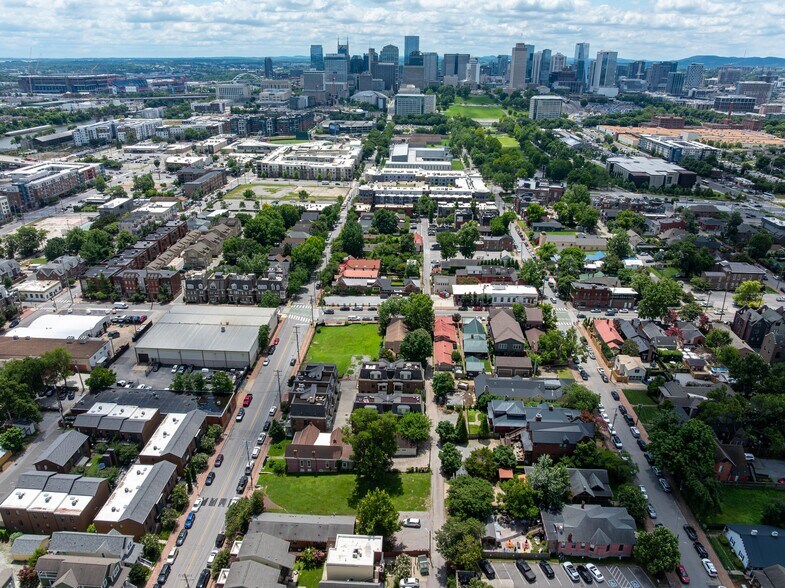 More Photos Of 1317-1319A 5th Ave N Ave, Nashville Land For Sale