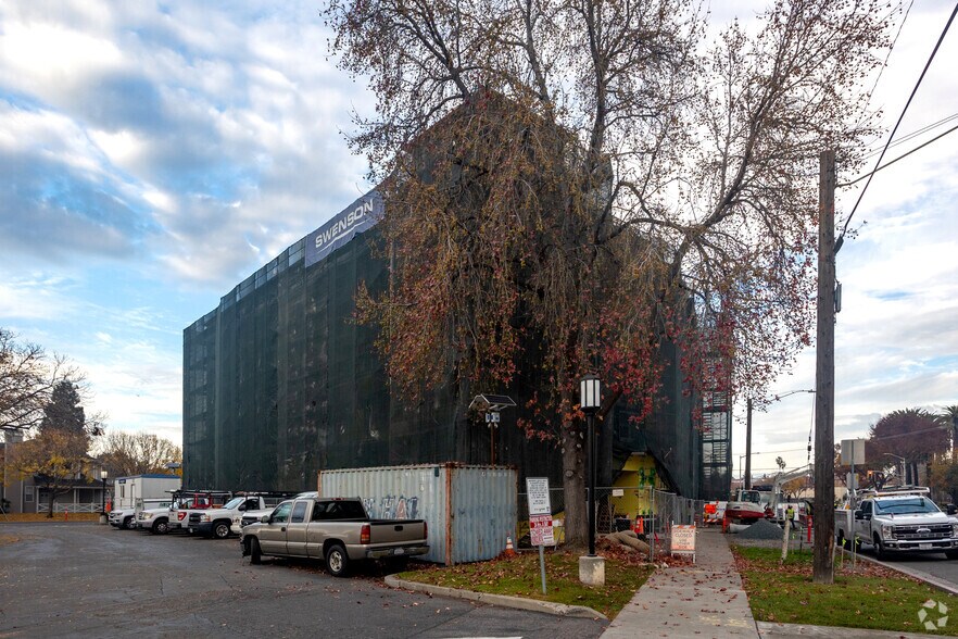 More Photos Of 2655 The Alameda, Santa Clara Apartments For Lease