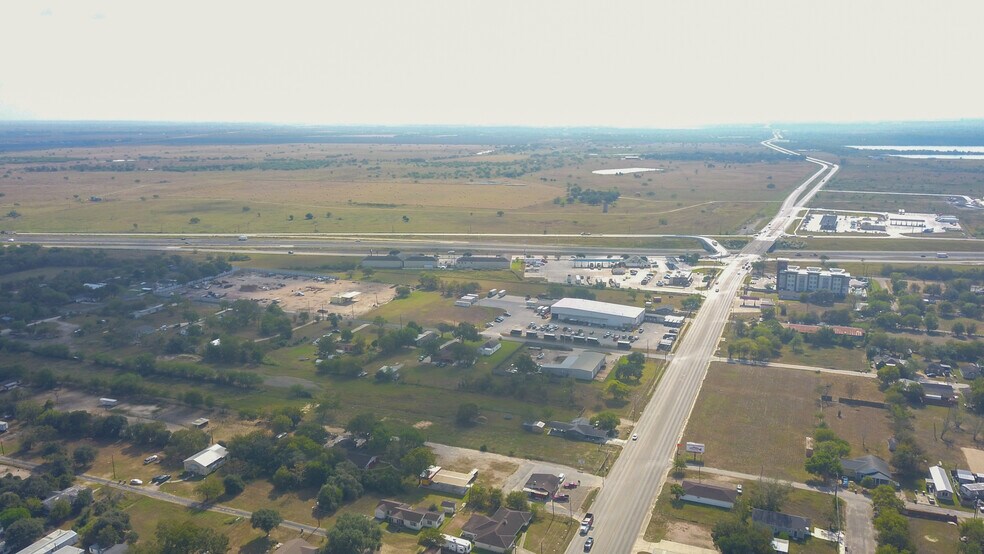 More Photos Of 2808-2900 S Laurent St, Victoria Land For Sale