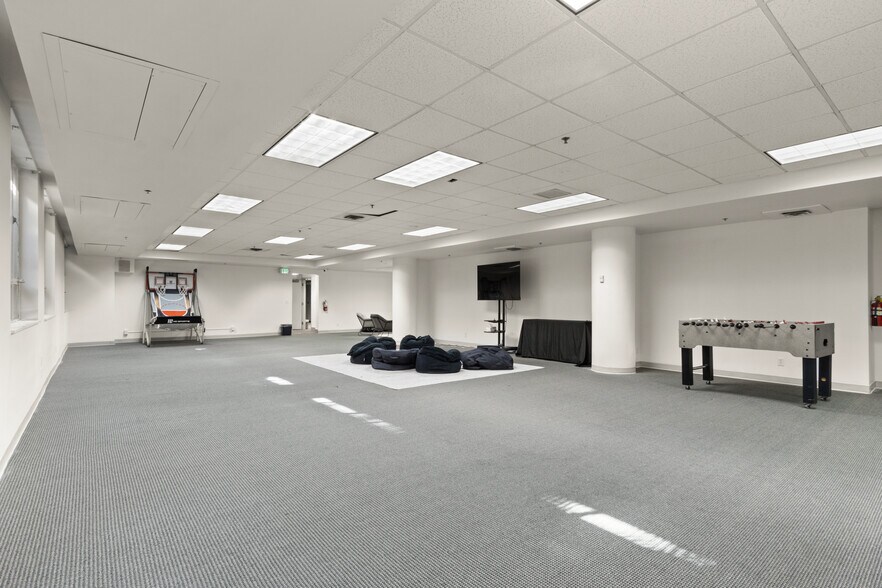 More Photos Of 623 E Wallace Ave, Coeur d'Alene Office For Sale