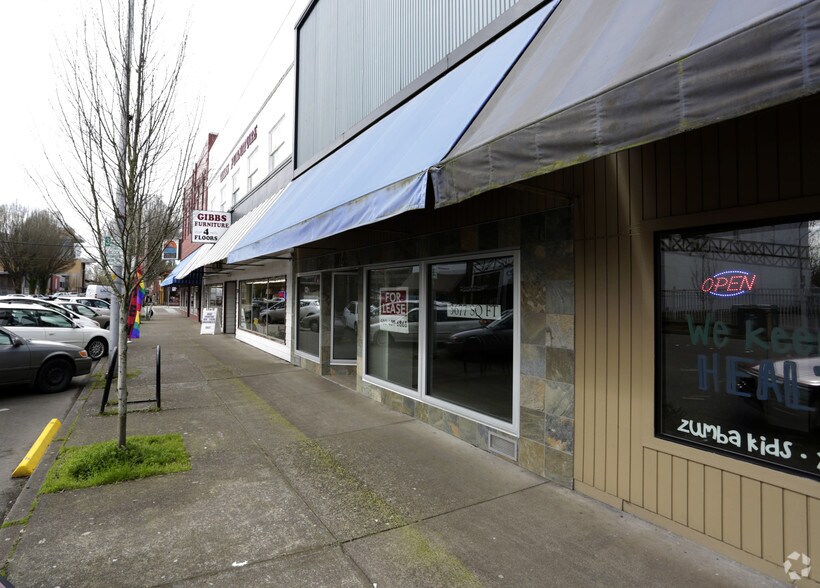 More Photos Of 324 SW 2nd St, Corvallis General Retail For Sale