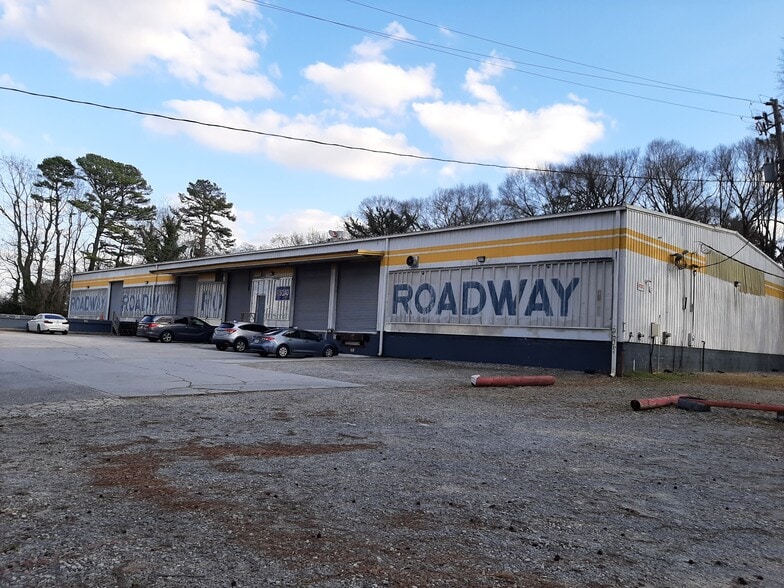 More Photos Of 1240 Metropolitan Pky, Atlanta Warehouse For Lease