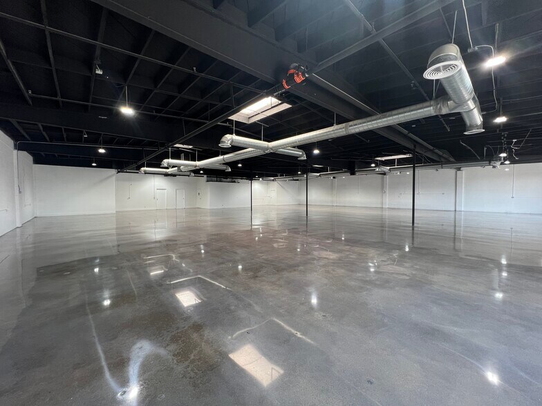 Primary Photo Of 3316-3318 Burton Ave, Burbank Warehouse For Sale