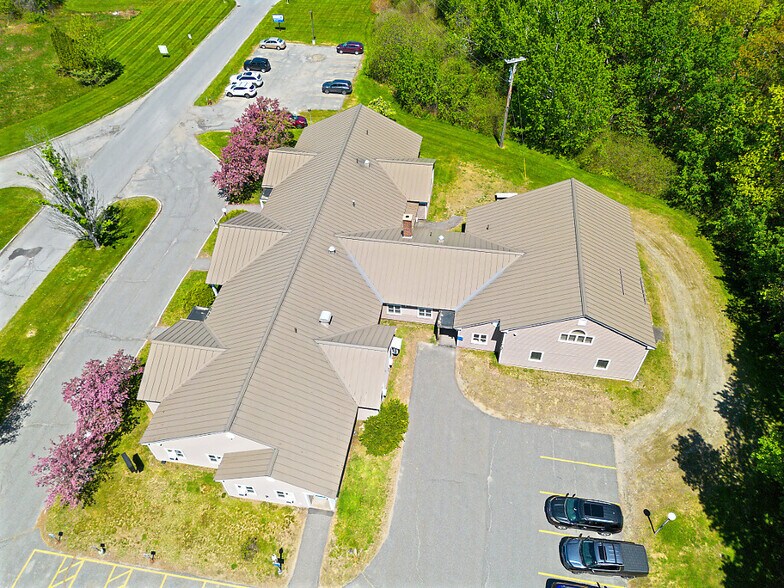 More Photos Of 24 Chase Ave, Waterville Office For Sale