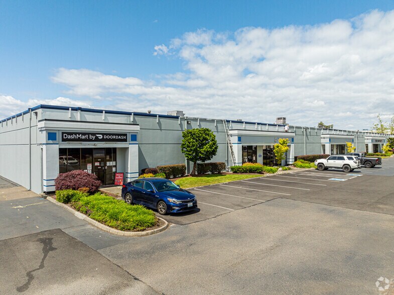 More Photos Of 1017-1045 Andover Park E, Tukwila Unknown For Lease