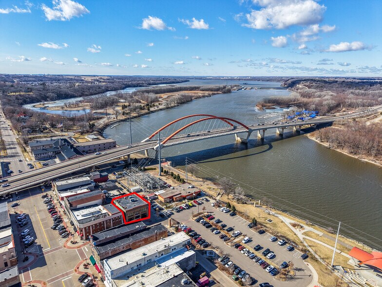 More Photos Of 100 Sibley St, Hastings Restaurant For Sale