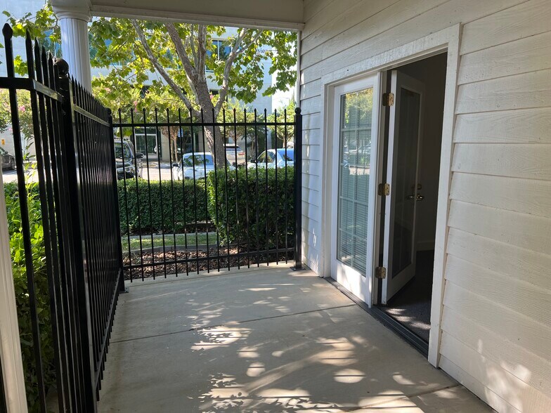 More Photos Of 2880 N Tracy Blvd, Tracy Medical For Lease