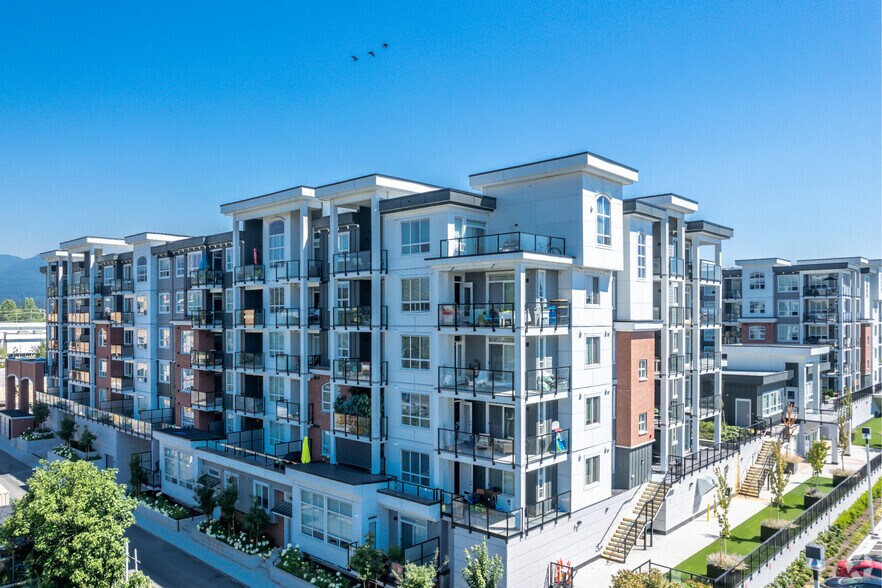 More Photos Of 2180 Kelly Av, Port Coquitlam Apartments For Sale